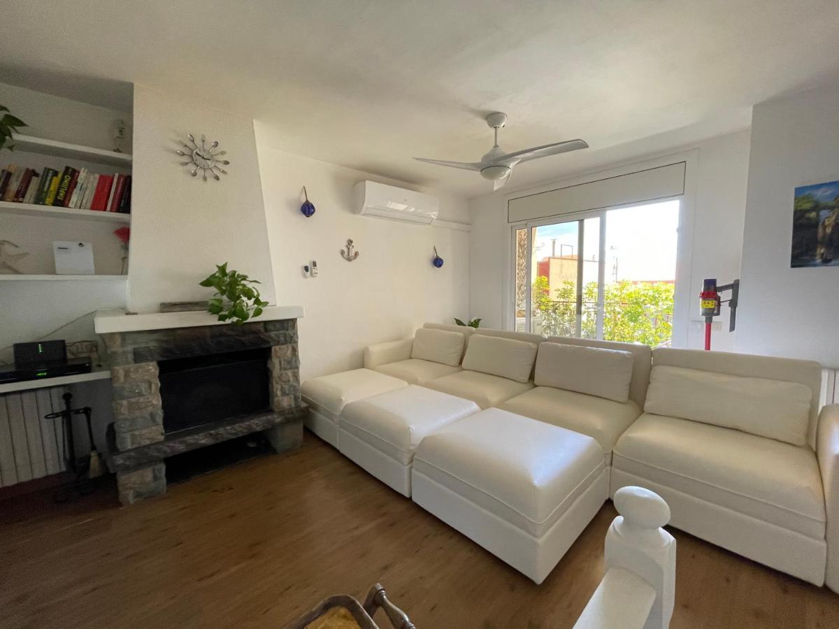 Casa En Masnou Junto A Playa Y Tren Villa Eksteriør bilde