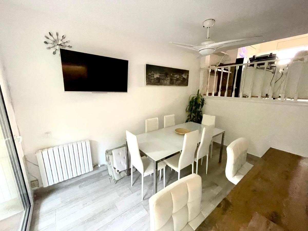 Casa En Masnou Junto A Playa Y Tren Villa Eksteriør bilde