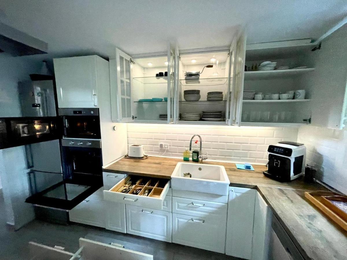 Casa En Masnou Junto A Playa Y Tren Villa Eksteriør bilde