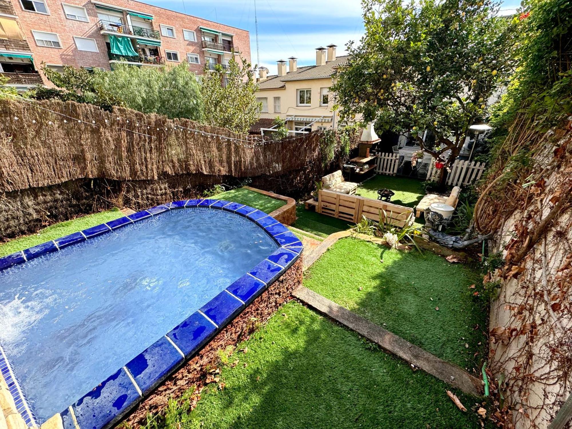 Casa En Masnou Junto A Playa Y Tren Villa Eksteriør bilde